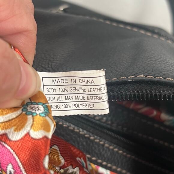 Black Pebbled Genuine Leather Crossbody Bag Many Zippered Pockets Floral Lining - Picture 8 of 16